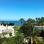 Lägenhet Ocean Vista Retreat With & Pool Access By Drago Albufeira