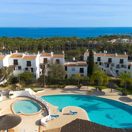 Apartmán Ocean Vista Retreat With & Pool Access By Drago