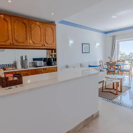 Ocean Vista Retreat By Dragorentals Apartment *