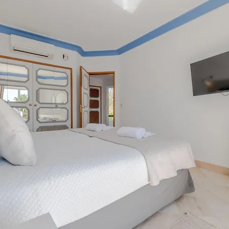 Ocean Vista Retreat By Dragorentals Apartment *