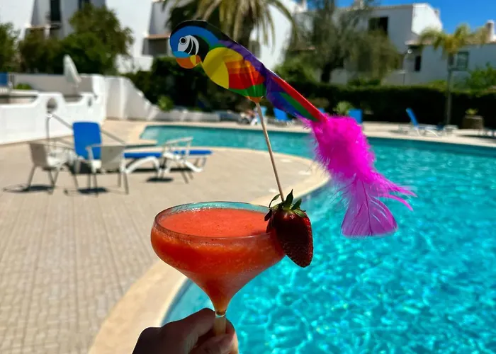 Apartament Ocean Vista Retreat With & Pool Access By Drago *