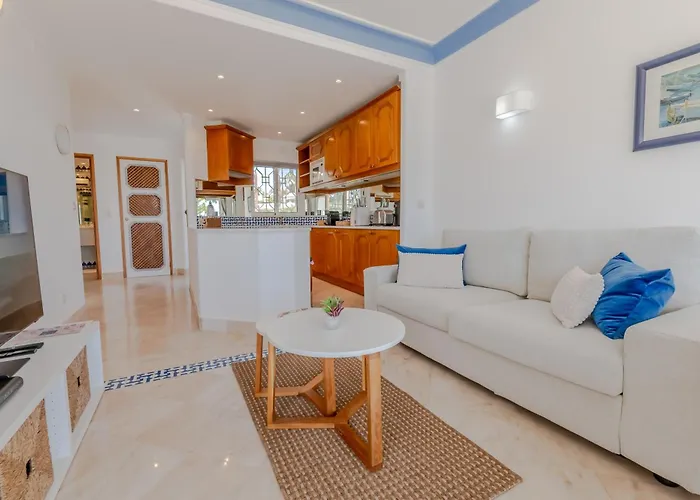 Ocean Vista Retreat With & Pool Access By Drago Apartament