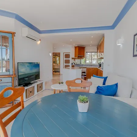 Ocean Vista Retreat With & Pool Access By Drago Appartement