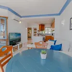 Ocean Vista Retreat With & Pool Access By Drago Lejlighed