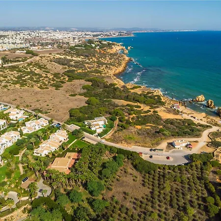Ocean Vista Retreat With & Pool Access By Drago Lejlighed Albufeira